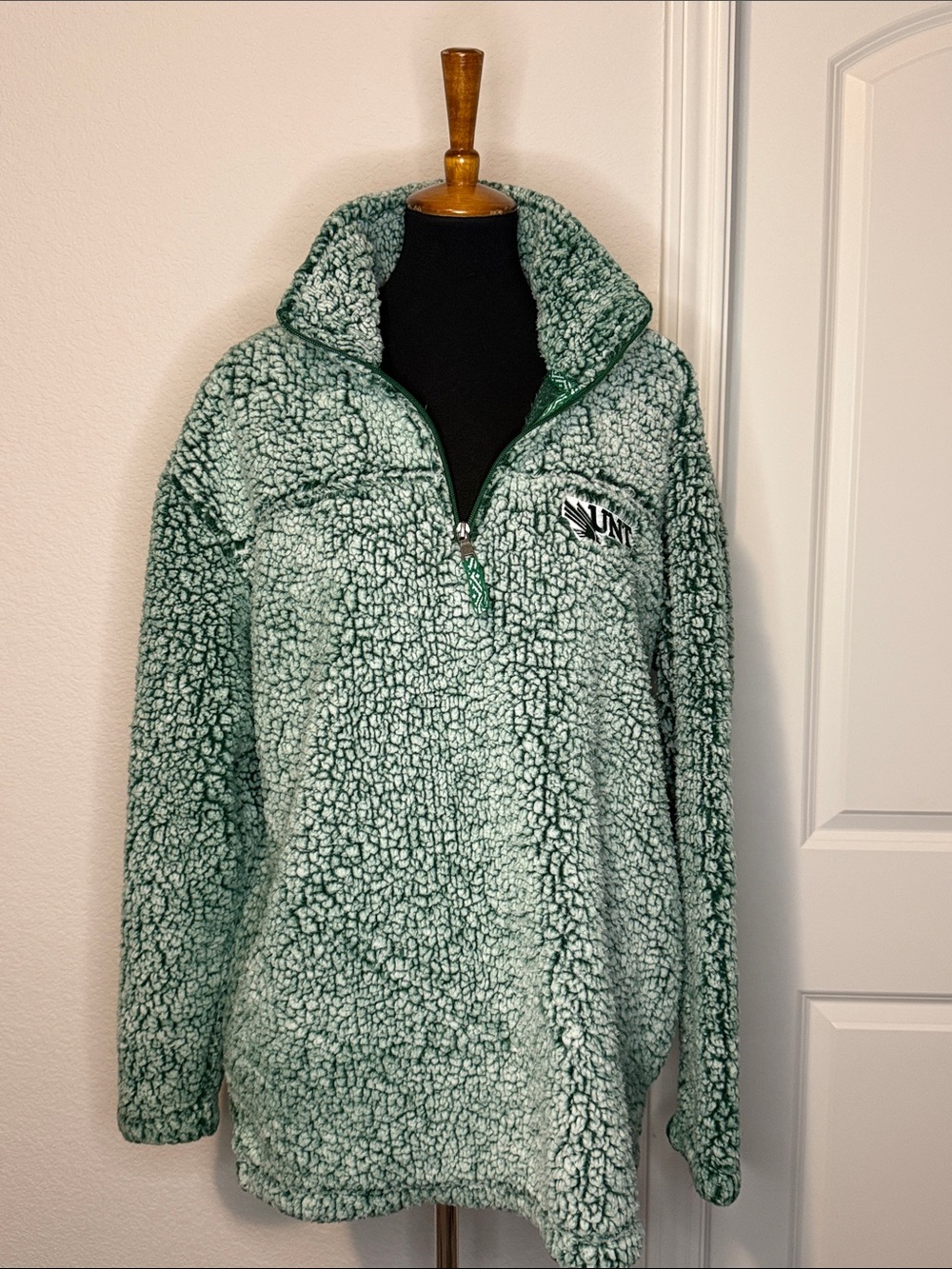 University North Texas UNT Mint Green Sherpa Pullover Jacket